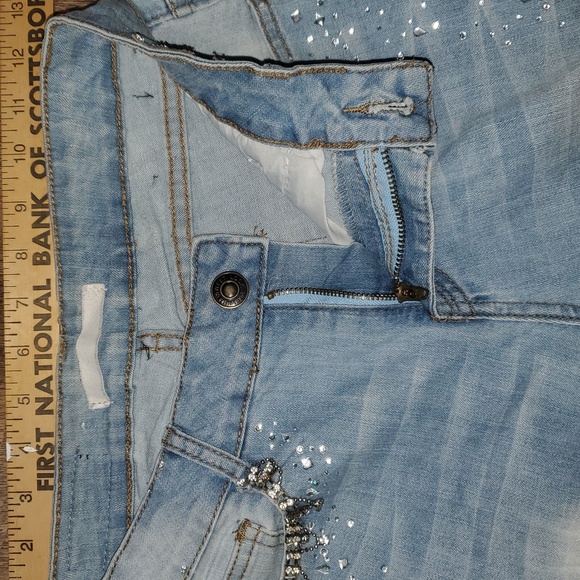 GORGOUS LUXE BEDAZZELDED&TRASHED/RIPPED UP TORN UP DESTROYED JEANS SZ 27 - Picture 10 of 12